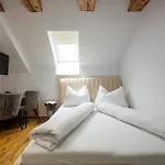 Wellness Zakovce S Bazenom Daire