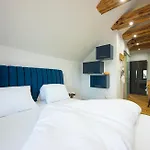 Wellness Zakovce S Bazenom Daire