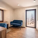 Daire Wellness Zakovce S Bazenom Vel'ka Lomnica