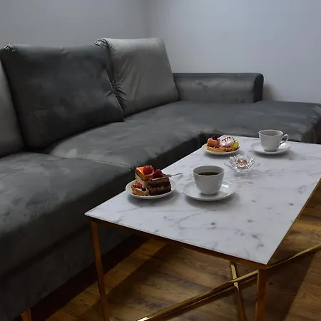 Apartment Zakovce & Vel'ka Lomnica