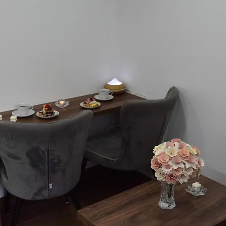 Διαμέρισμα Zakovce & *