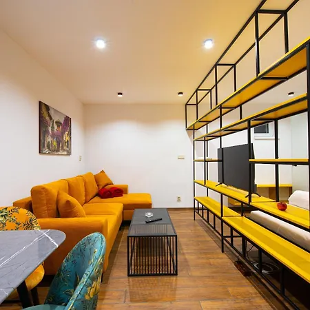 Wellness Zakovce S Bazenom Apartment