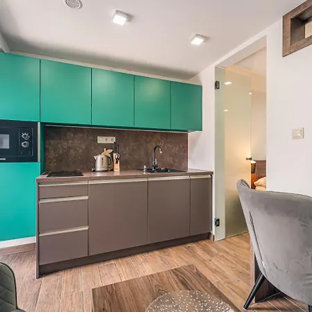 Apartment Wellness Zakovce S Bazenom