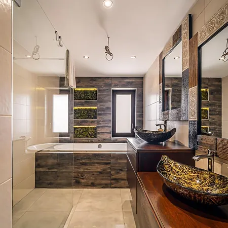 Apartment Wellness Zakovce S Bazenom