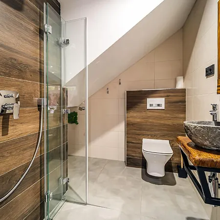 Wellness Zakovce S Bazenom Apartment