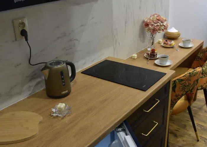 Wellness žakovce S Bazénom